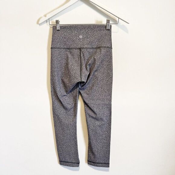 Lululemon Wunder Under Black & White Crop High-Rise Leggings - Picture 3 of 8